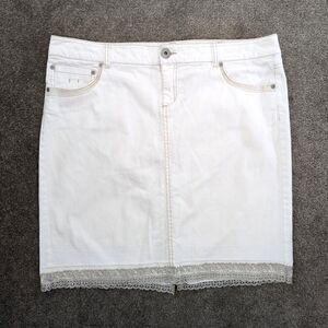 SMART Set white denim mini skirt with sparkling lace details size 16